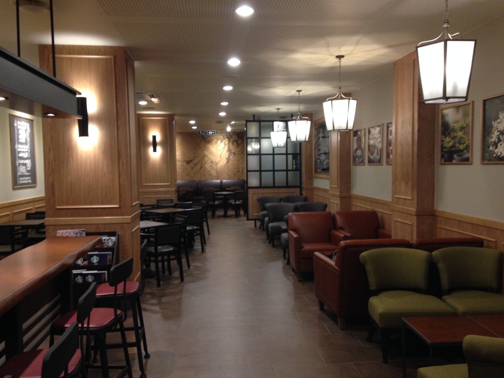Starbucks Mia Intersection Station — photo 4