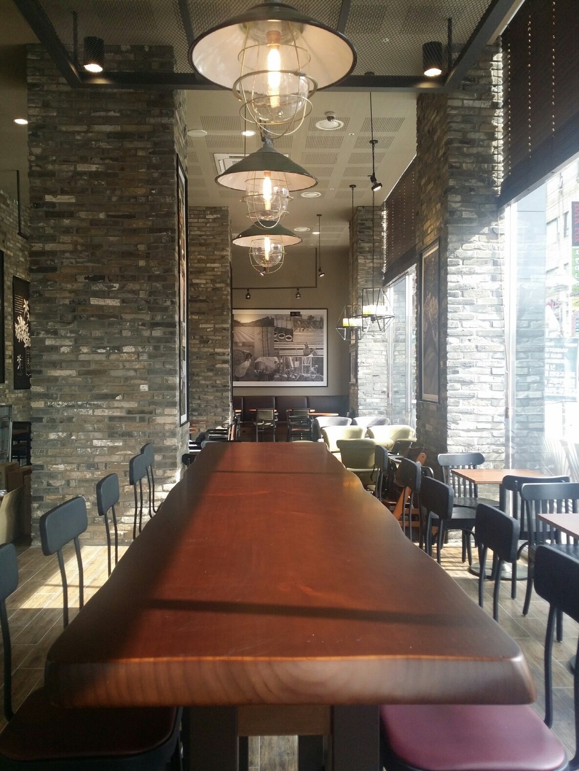 Starbucks Jungnang Station — photo 3