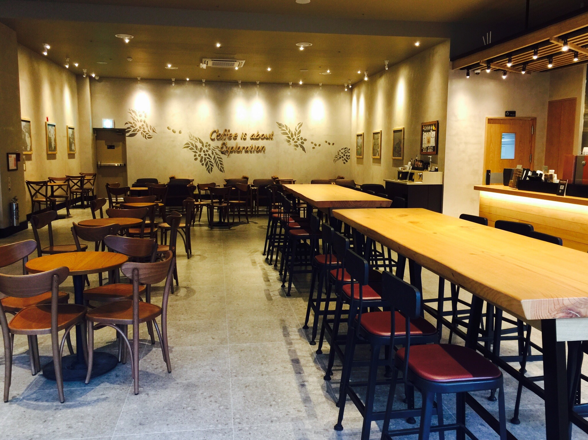 Starbucks Asan Yonghwa — photo 5