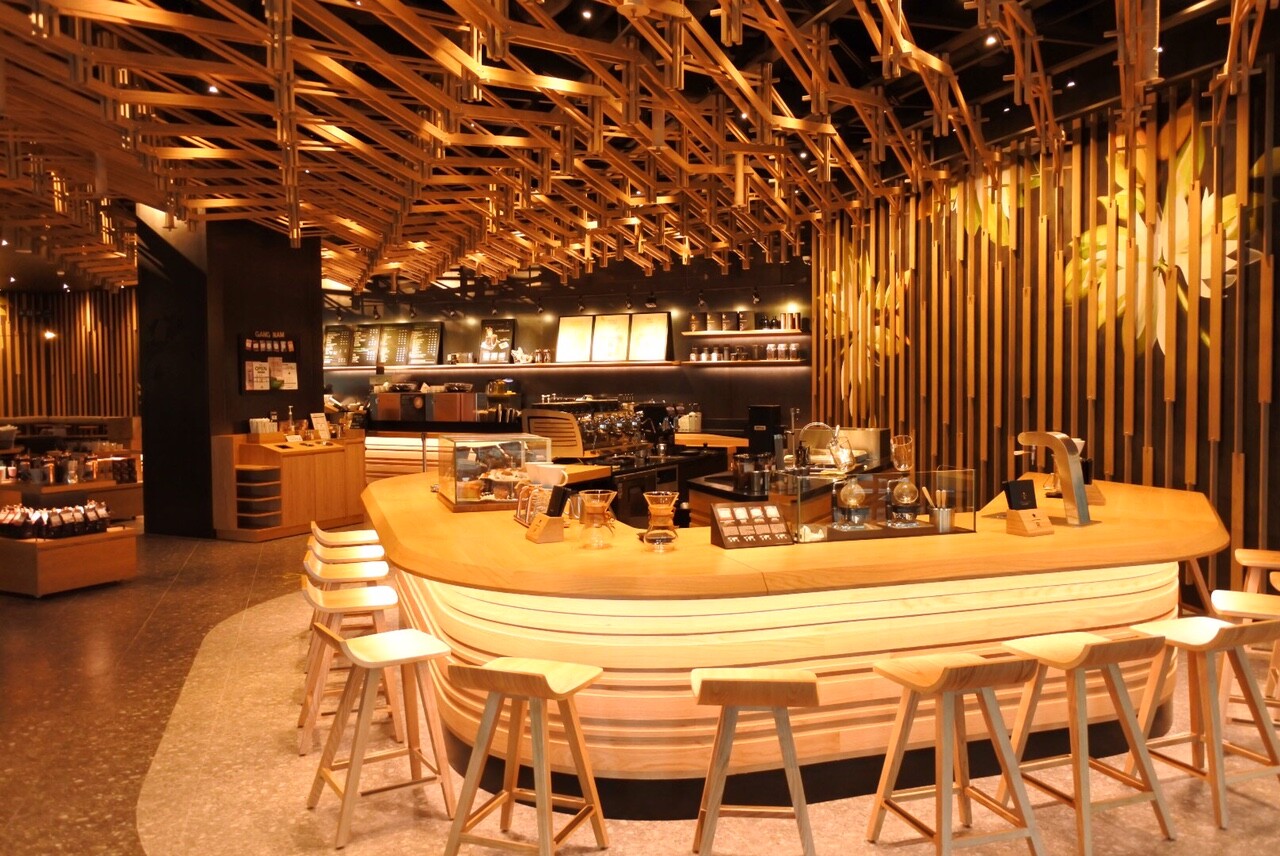 Starbucks Gangnam — photo 2