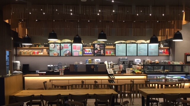 Starbucks Seocho Useong Intersection — photo 4