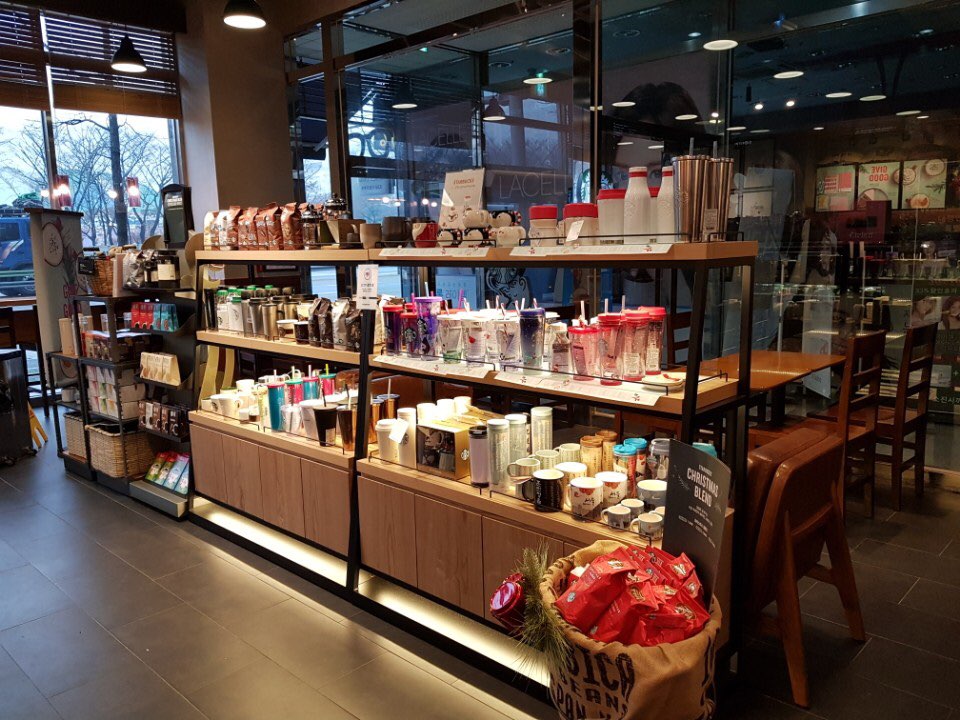 Starbucks Ori Station — photo 5