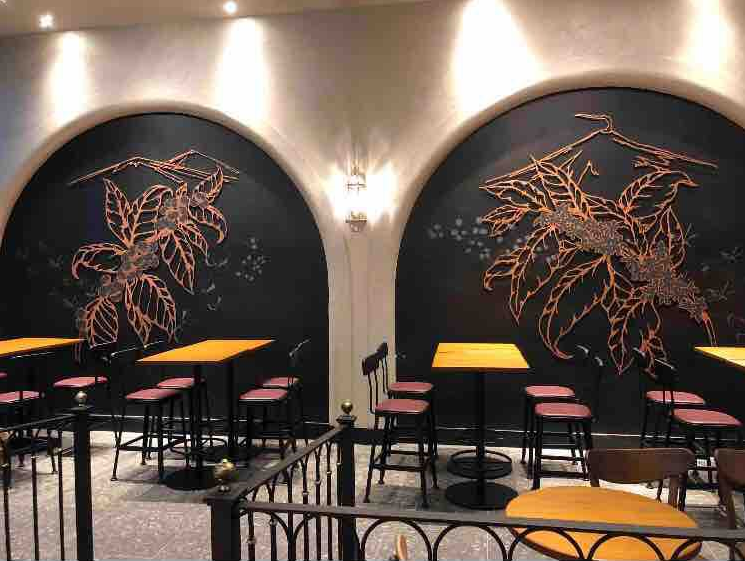 Starbucks Dongnimmun Station — photo 4