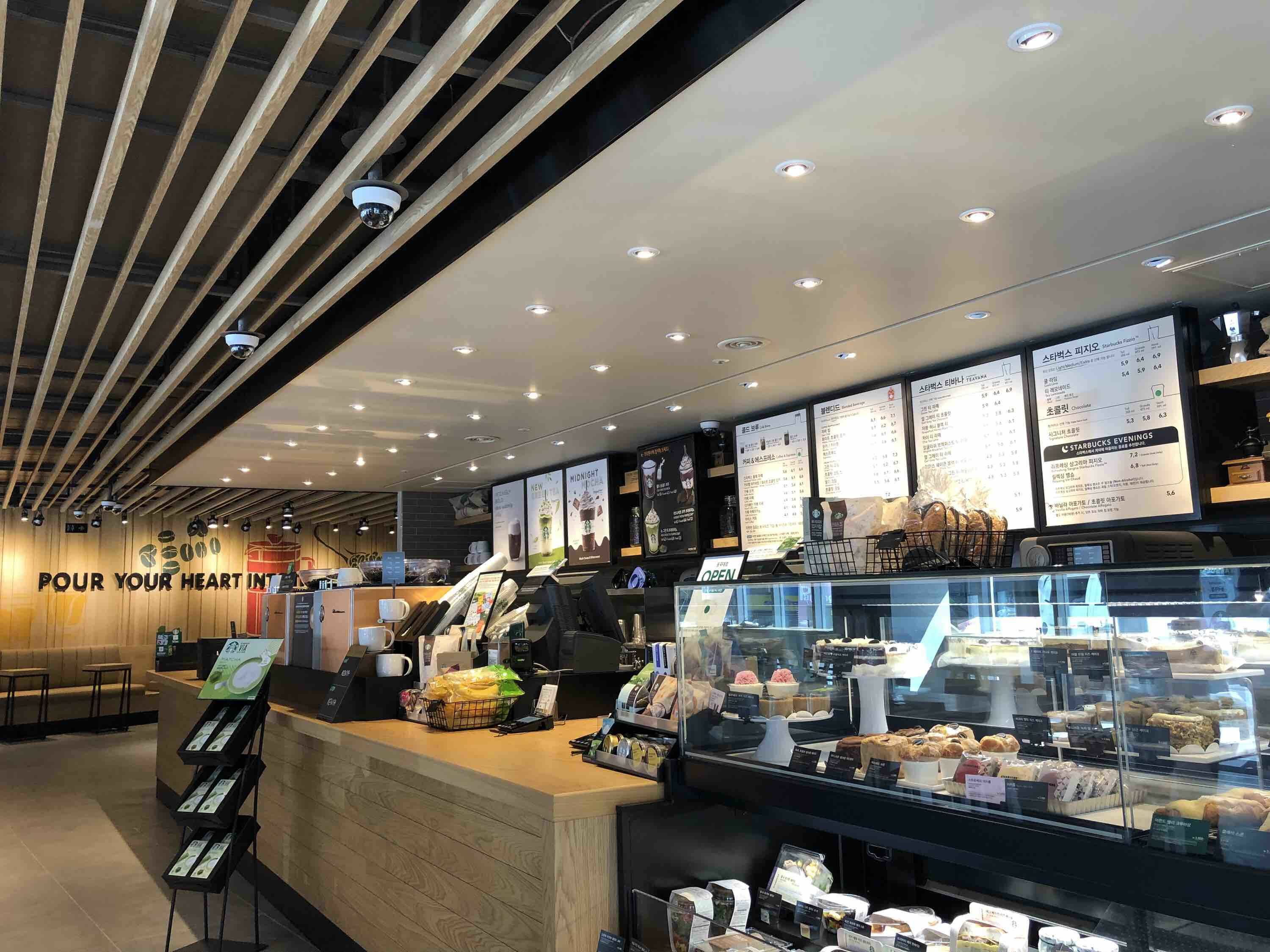 Starbucks Dongguk Univ. — photo 5