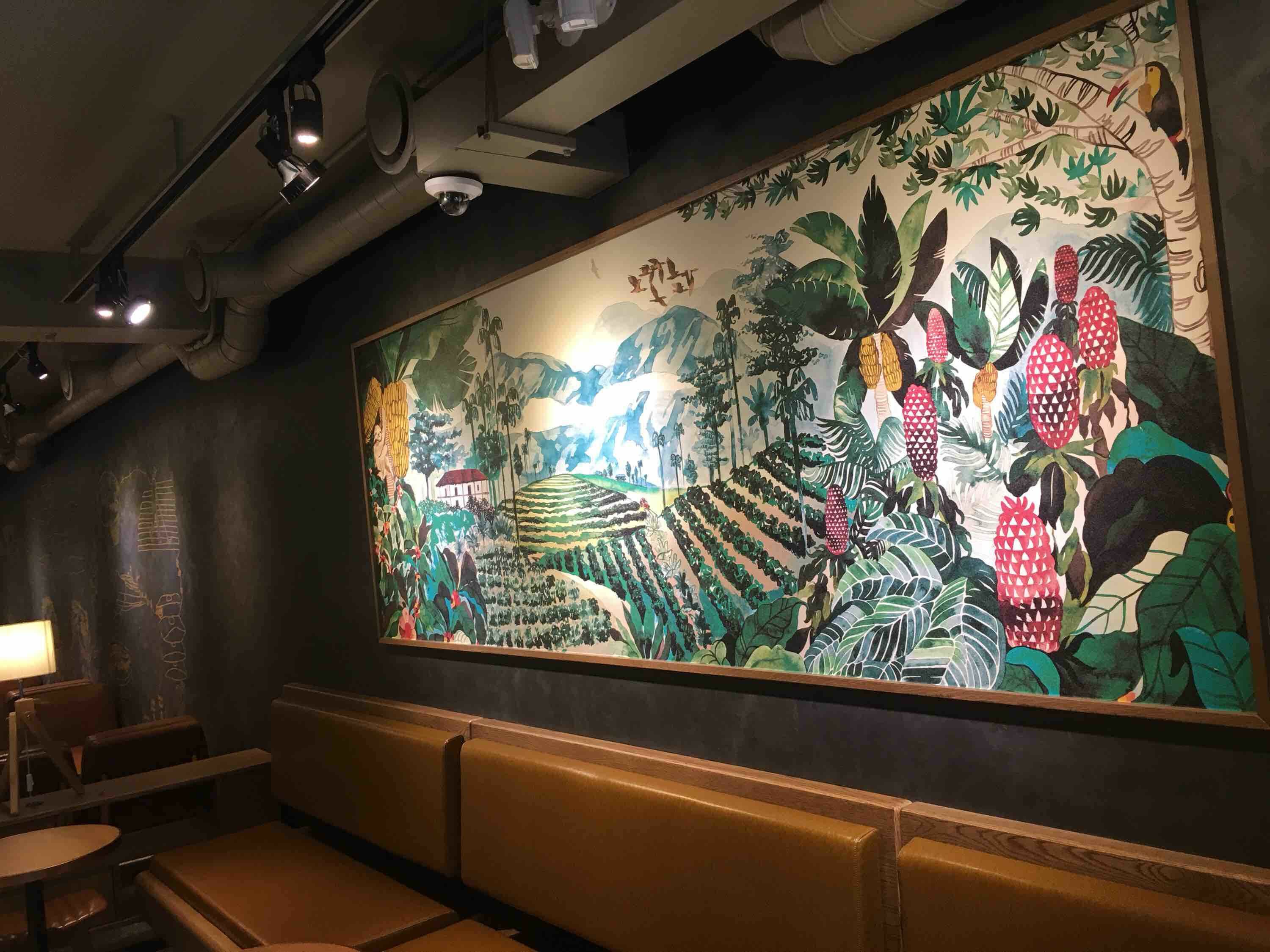 Starbucks Itaewon Station — photo 4
