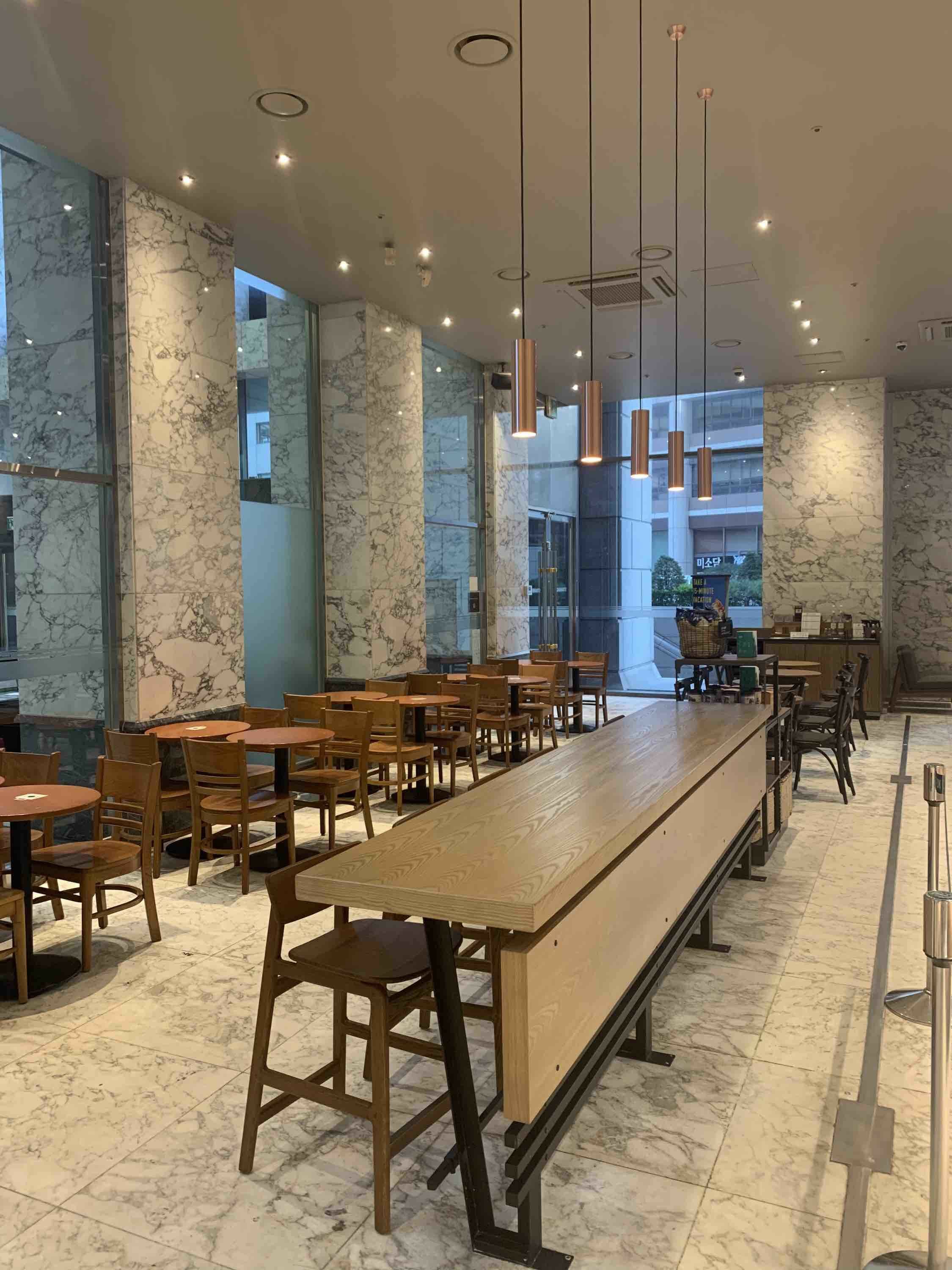 Starbucks Peosipik Tower — photo 3