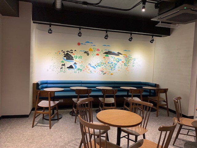 Starbucks Geumho Station — photo 2