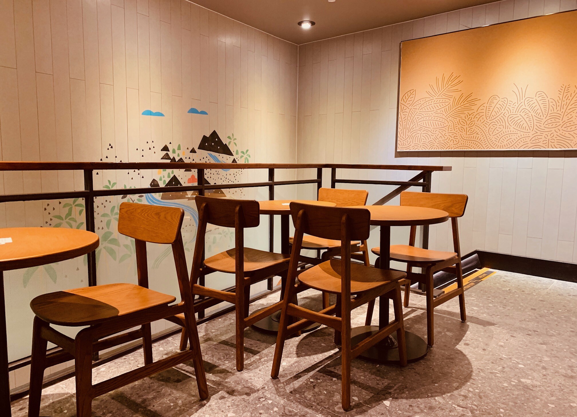 Starbucks Jongno Susong — photo 4