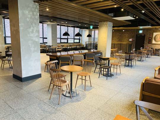 Starbucks Sinjeong — photo 4