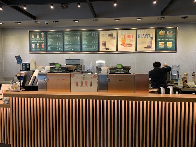 Starbucks Jeongja — photo 2