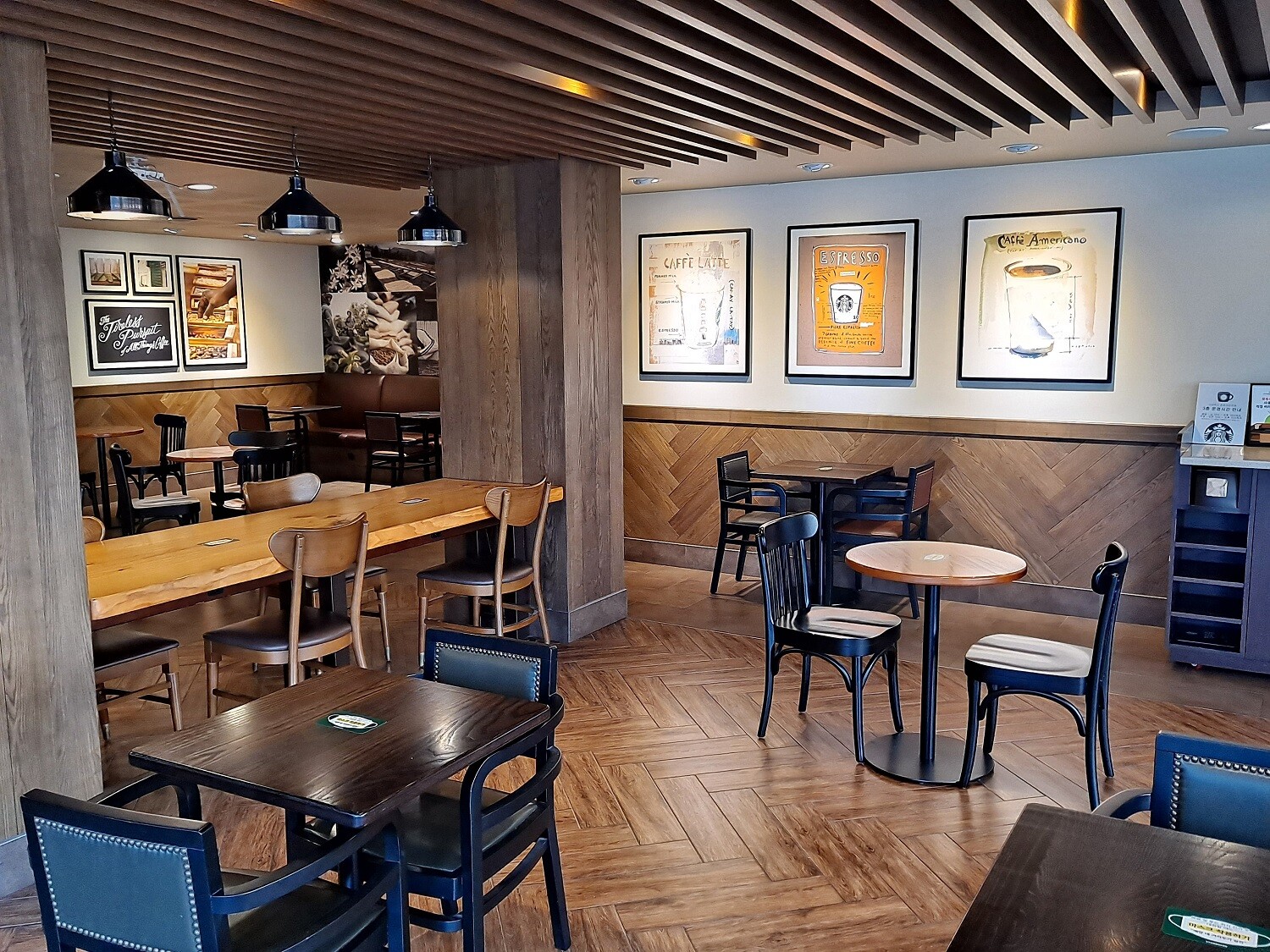 Starbucks Cheonho E-Mart — photo 5