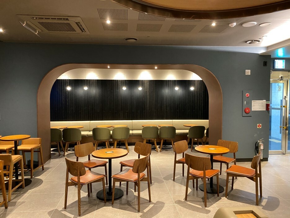 Starbucks Daechi Hanti — photo 3