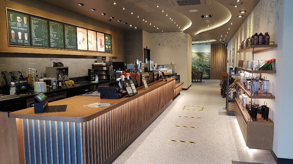 Starbucks Yeongdo Daegyo — photo 3