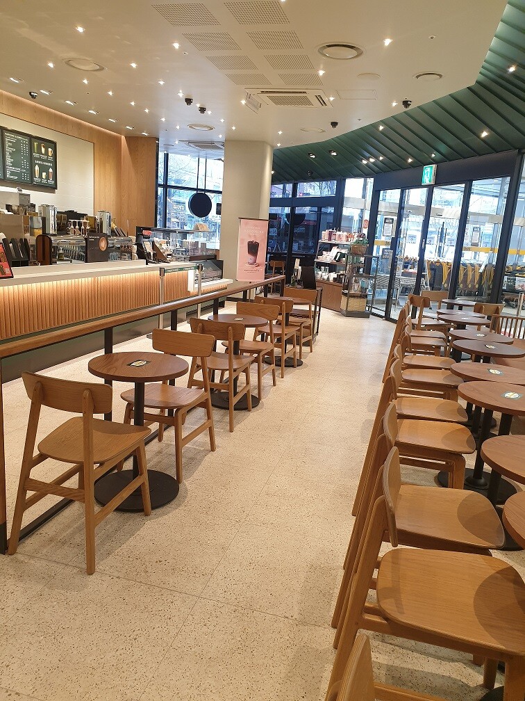 Starbucks Yangsan E-Mart — photo 4
