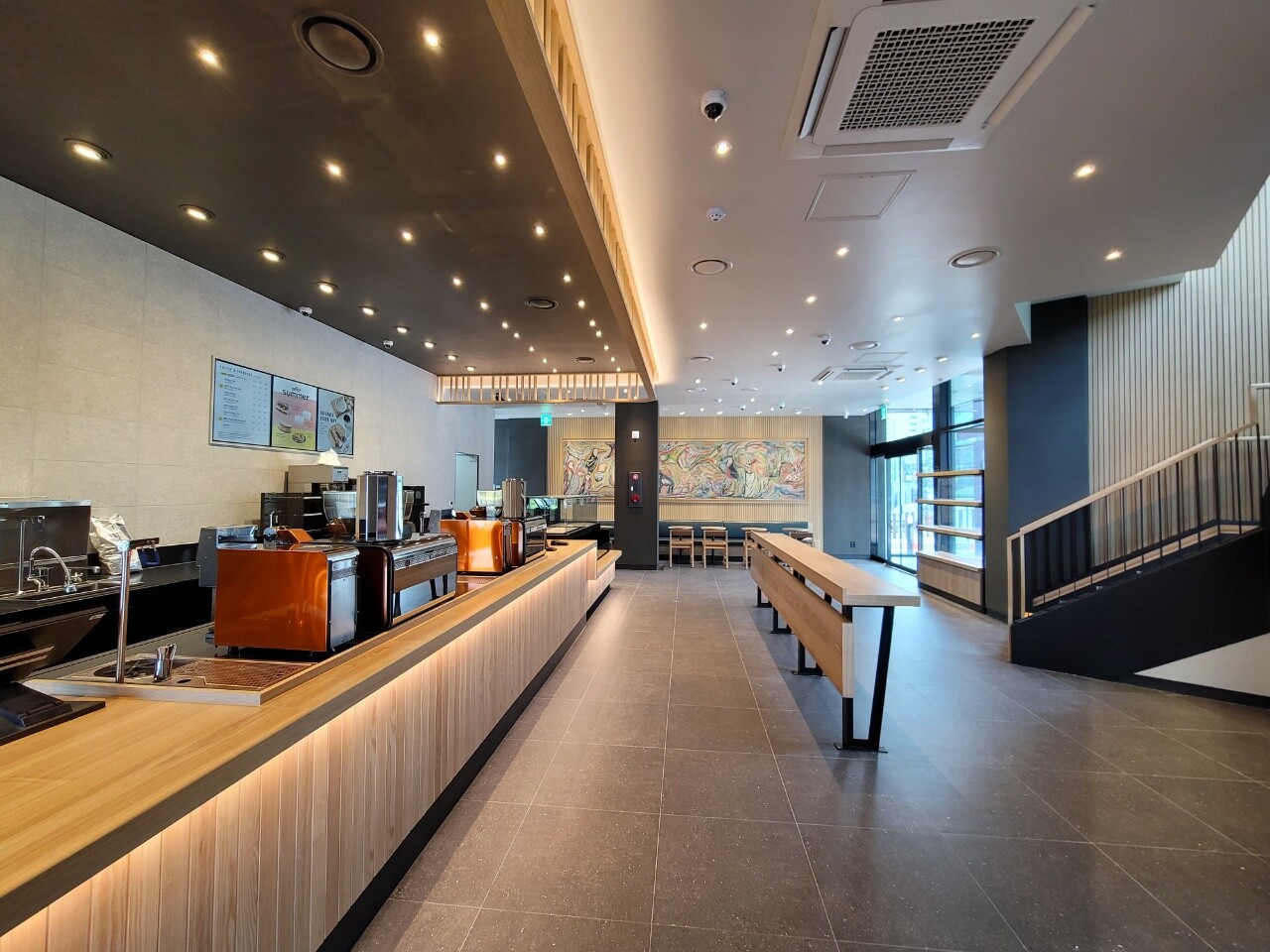Starbucks Gyeonggi Gwangju Chowor Station — photo 3