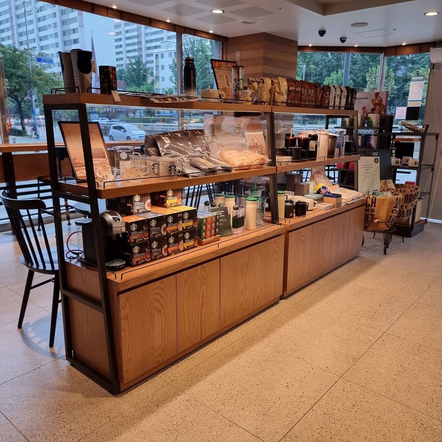 Starbucks Incheon Samsan — photo 3