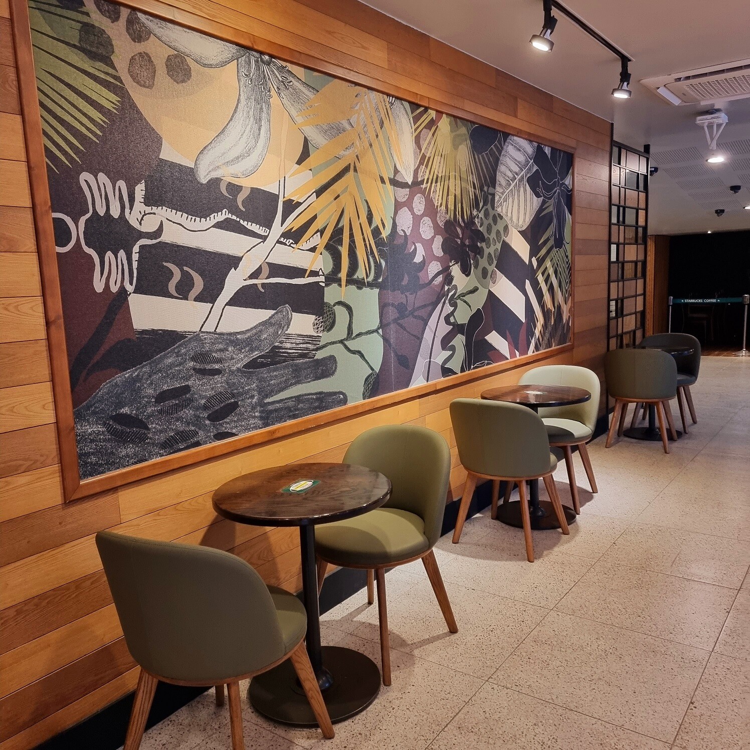 Starbucks Incheon Samsan — photo 4