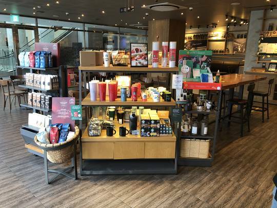 Starbucks National Assembly Station — photo 4