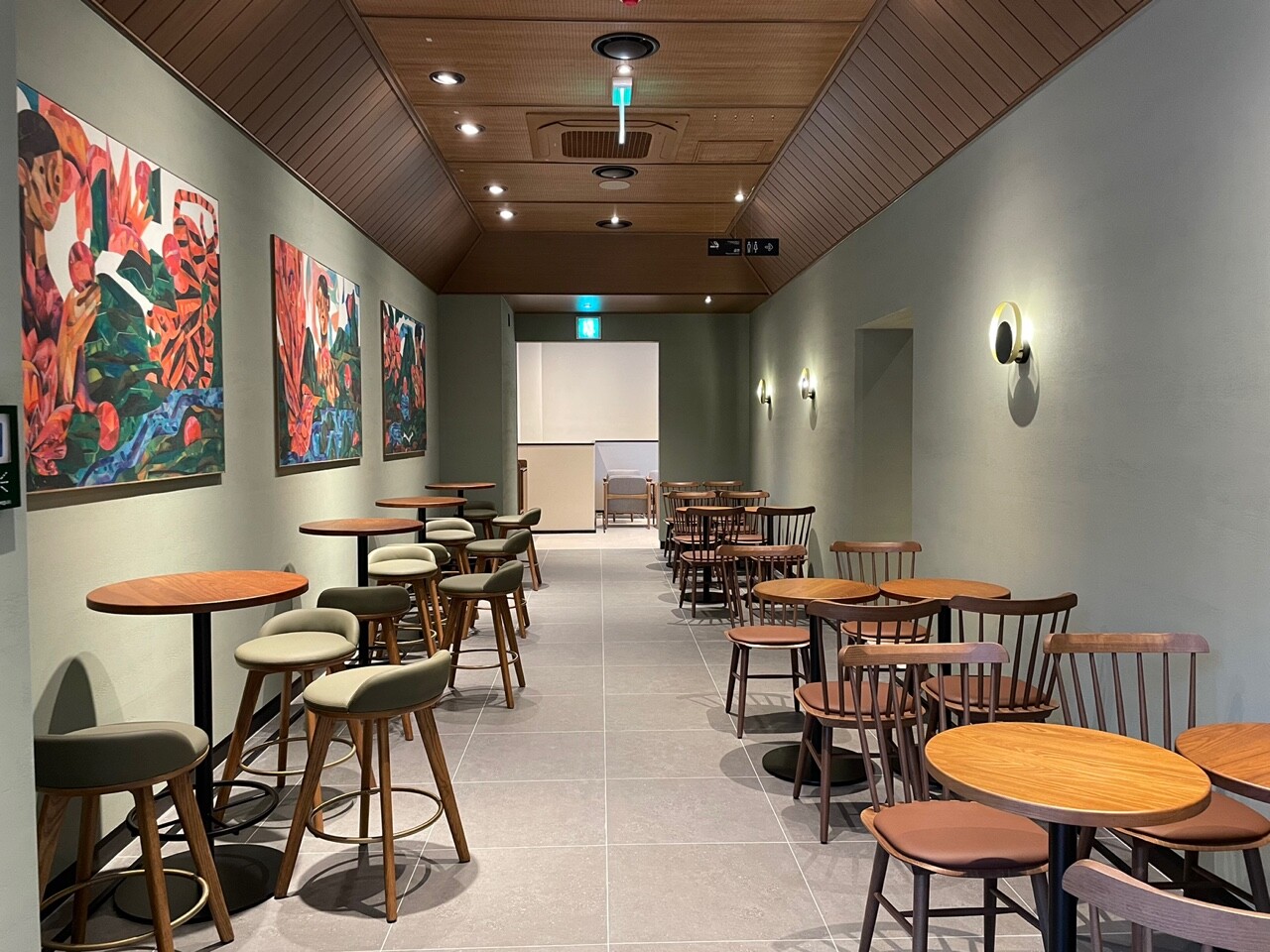 Starbucks Changwon Central Station — photo 5
