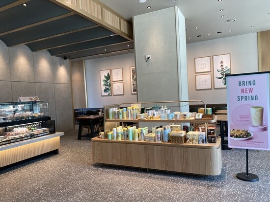 Starbucks Doksan Station — photo 4