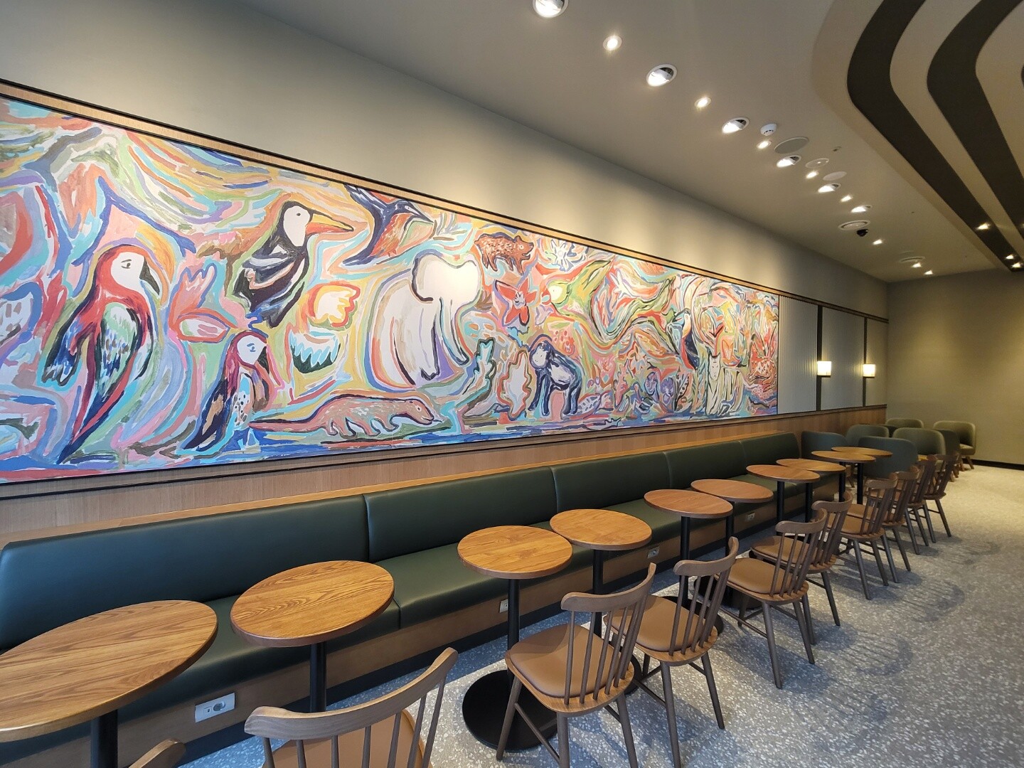 Starbucks Cheonan Asan Station — photo 2