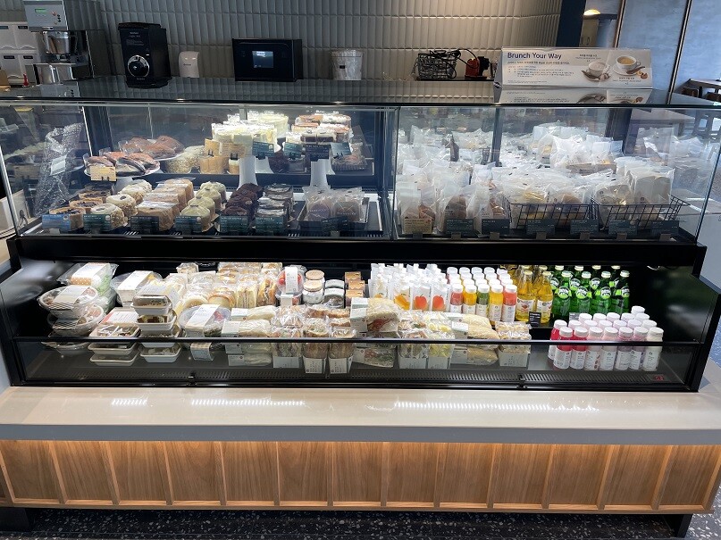 Starbucks Hanti Station — photo 3