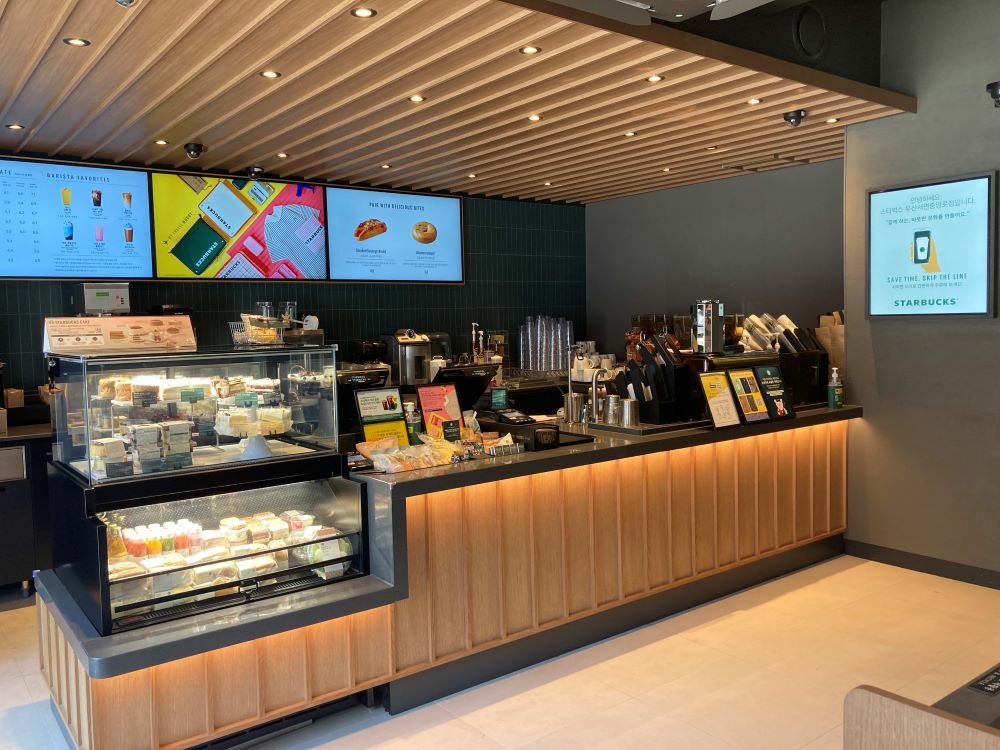 Starbucks Busanseomyeonjungang-ro — photo 2