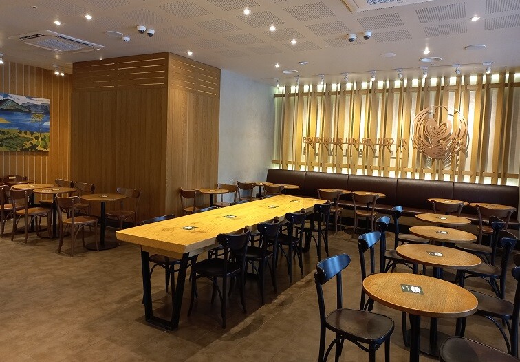 Starbucks Yongsan Park Tower — photo 4