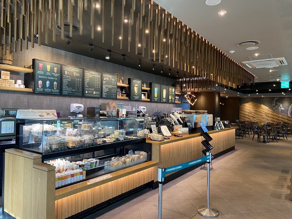 Starbucks Yongsan Yeoksseomit — photo 3
