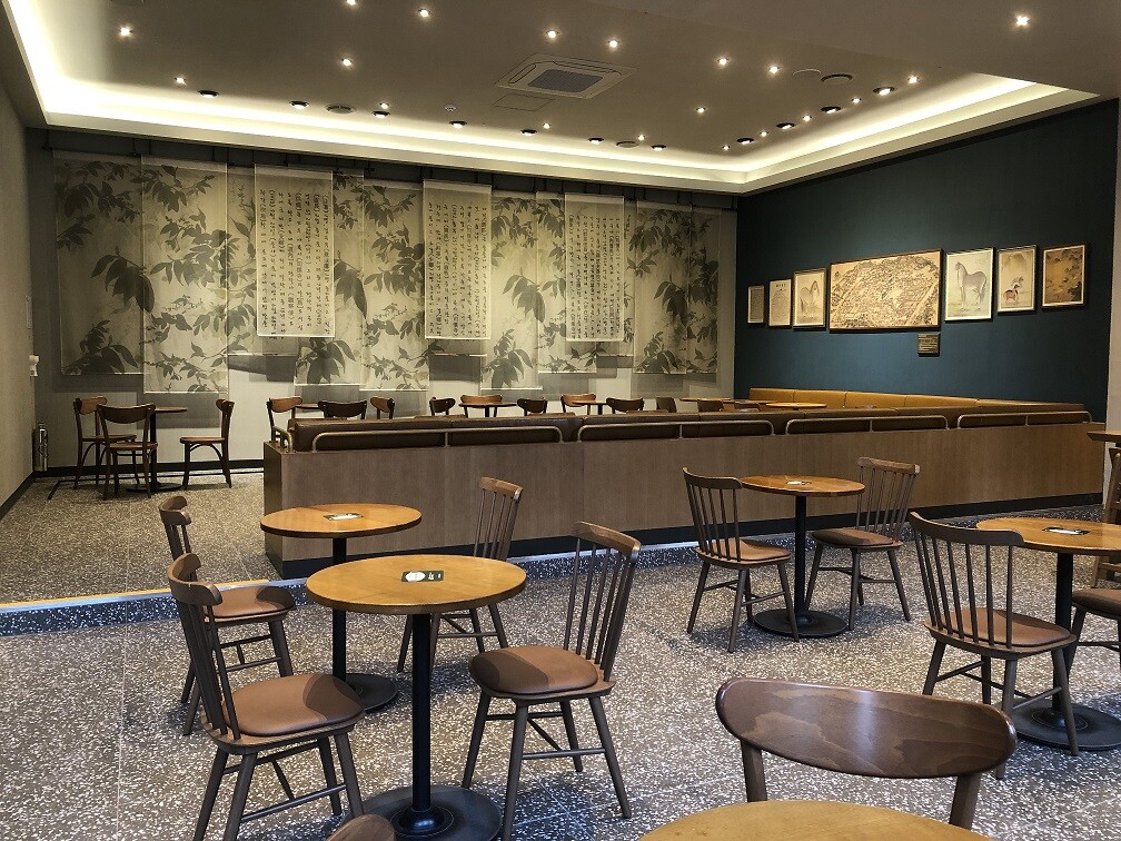 Starbucks Ima Building — photo 3