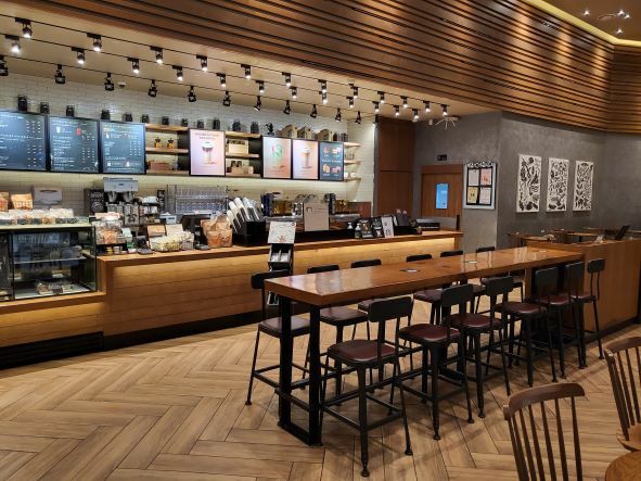 Starbucks Sin-Yongsan Station — photo 4