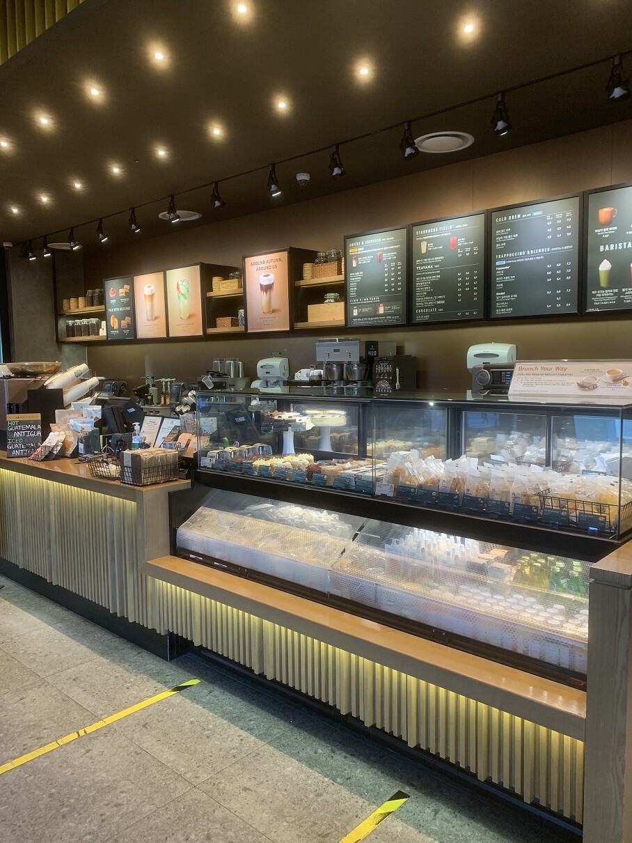 Starbucks Beomgye Station — photo 3