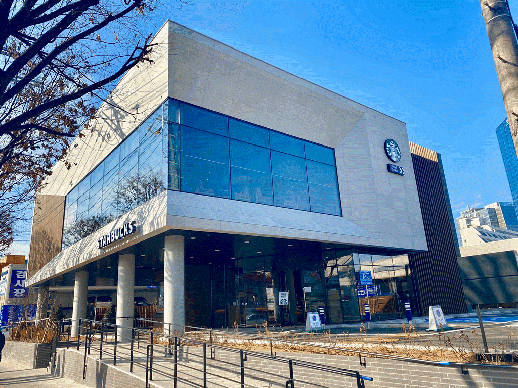 Starbucks Pyeongchon Station — photo 1