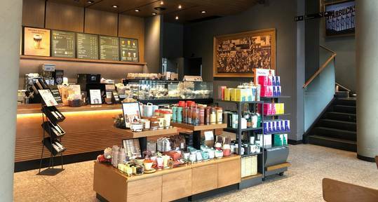 Starbucks Pyeongchon Station — photo 4