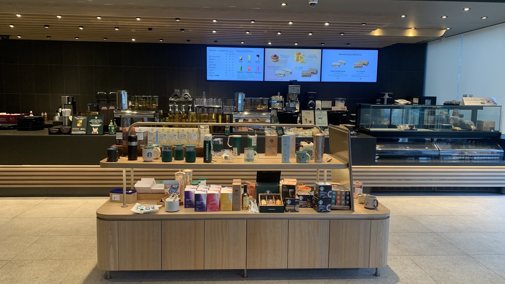 Starbucks Bupyeong — photo 4
