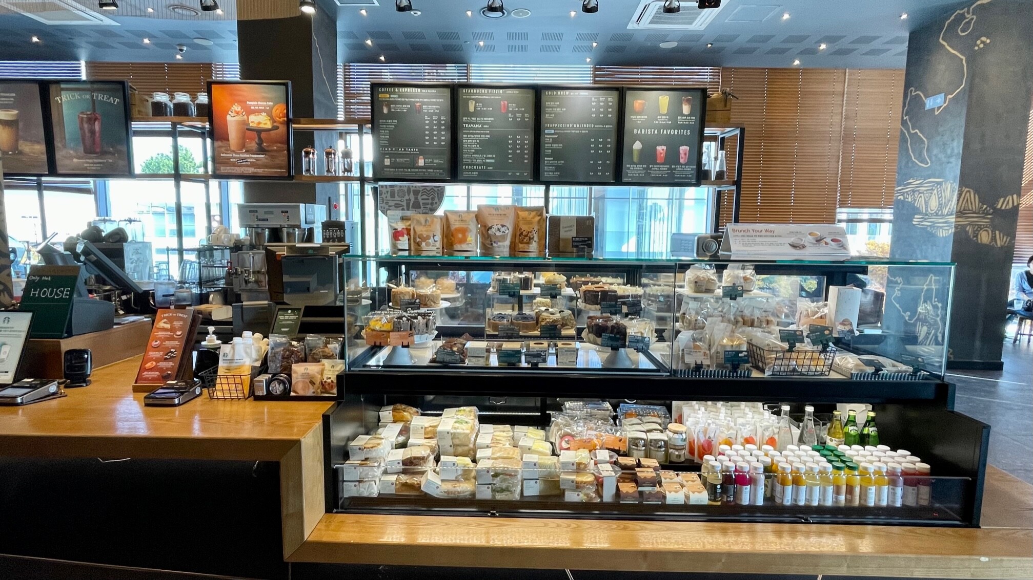 Starbucks Songdo Teuripeul — photo 4
