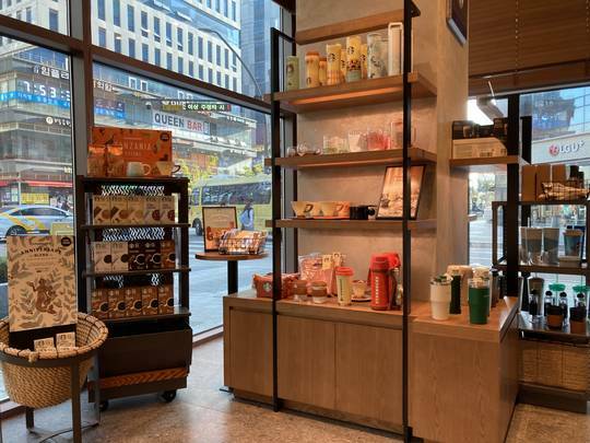 Starbucks Magongnaru Station — photo 4