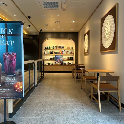 Starbucks Suji District Office Station — photo 5
