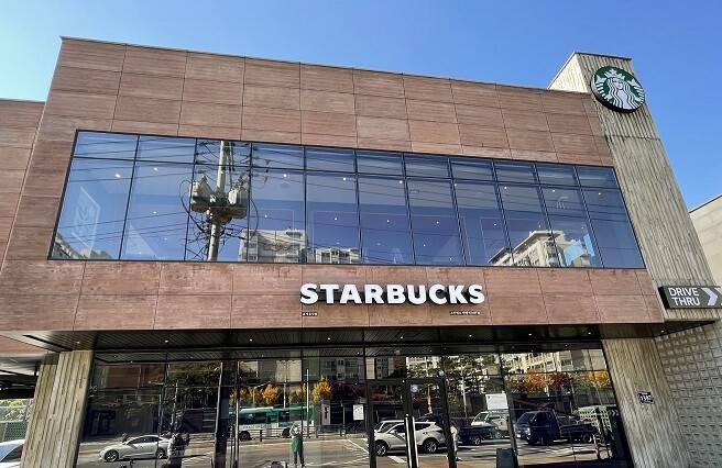 Starbucks Anyang Seoksu — photo 1