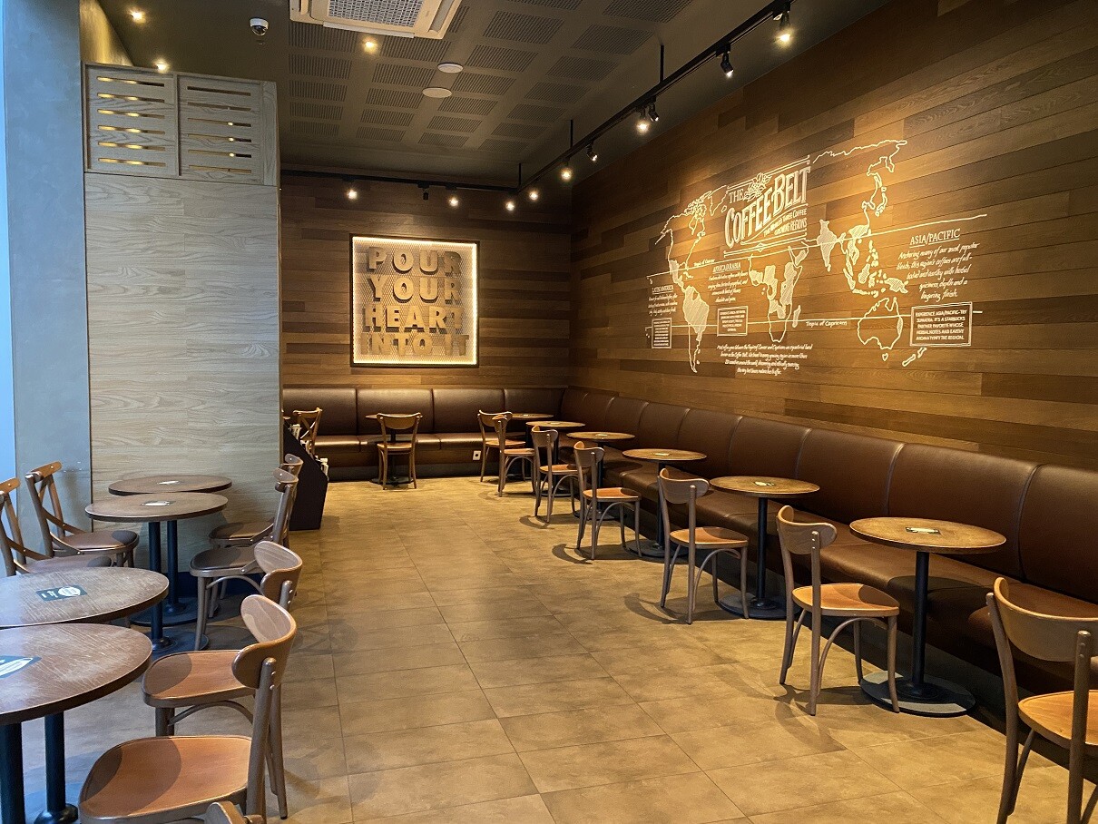 Starbucks Seocho Courthouse — photo 5