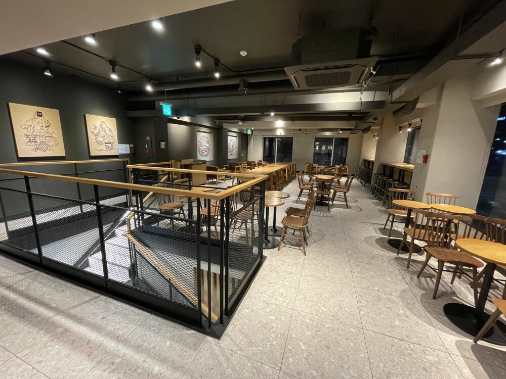 Starbucks Nakseongdae Station — photo 4