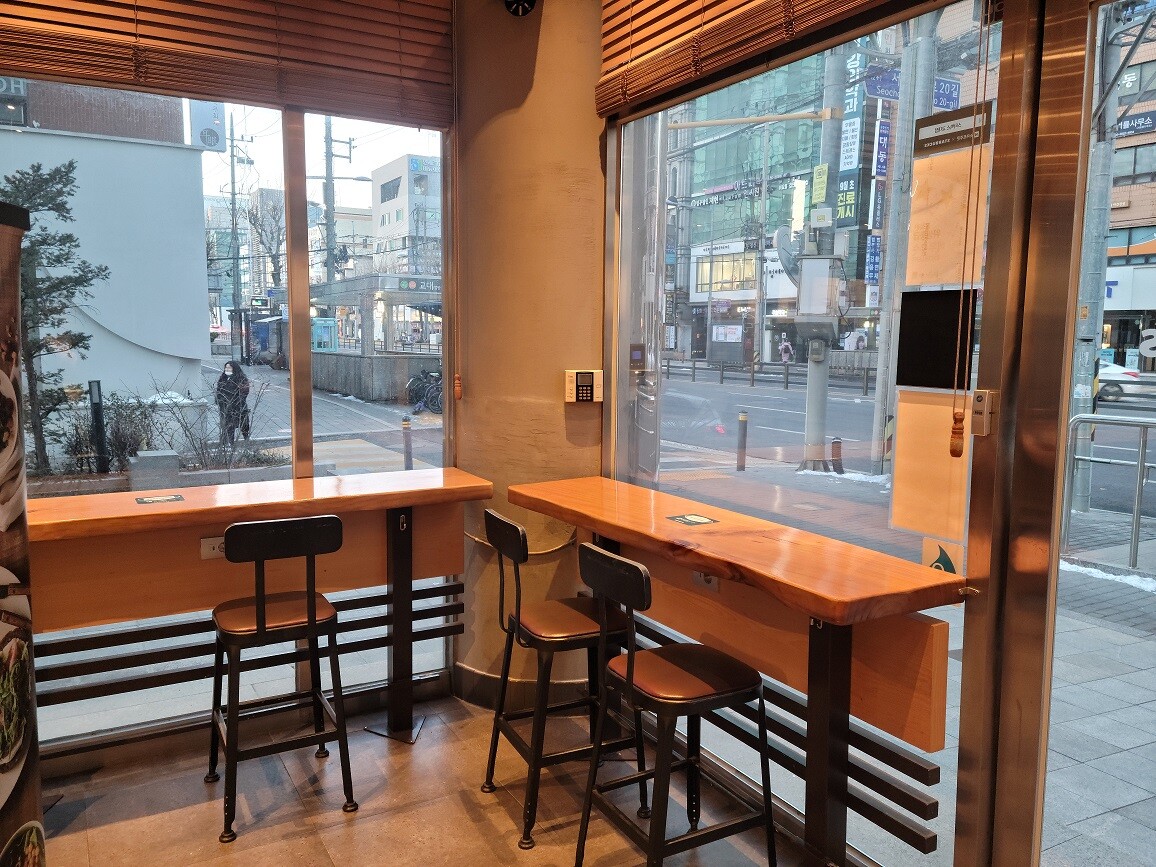 Starbucks Univ. of Education — photo 5