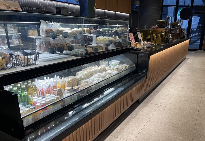 Starbucks Seoul Yangpyeong Station — photo 3