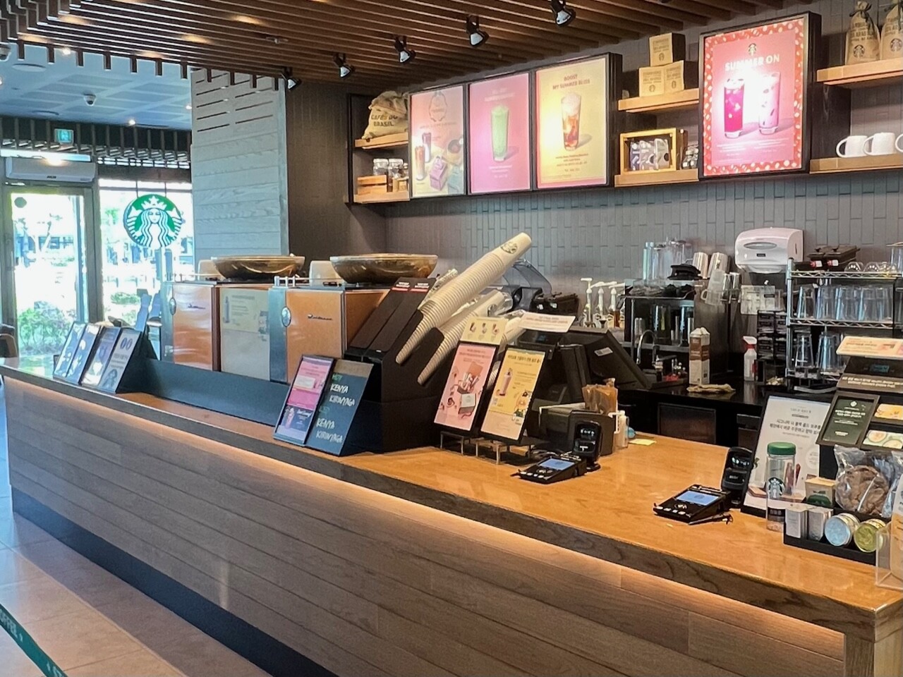 Starbucks MagokGMG — photo 2