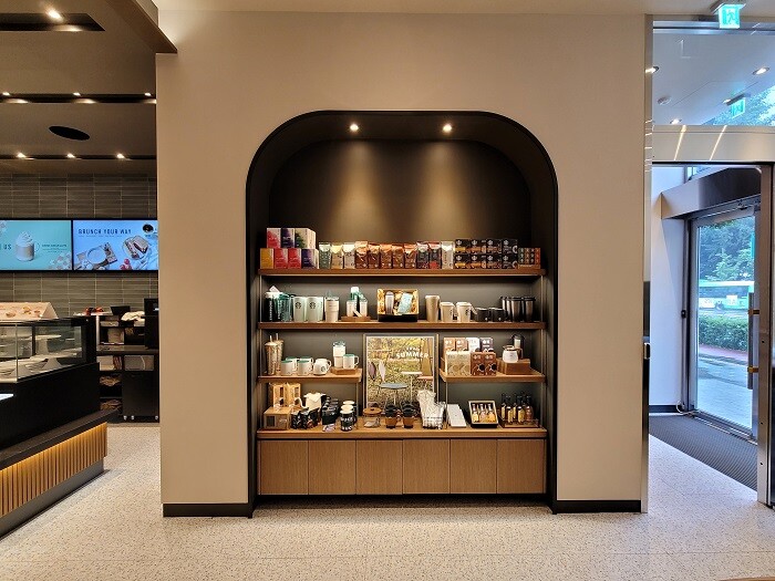 Starbucks Jamsilbon-dong — photo 3