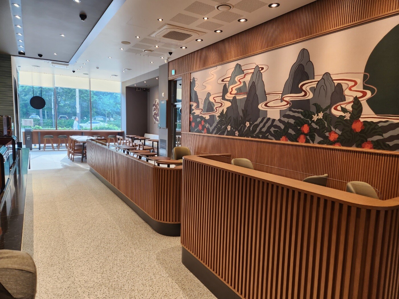 Starbucks Jamsilbon-dong — photo 5