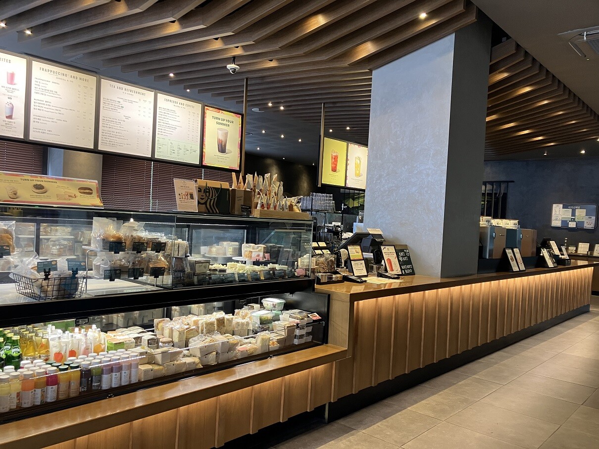 Starbucks Achasan Station — photo 2