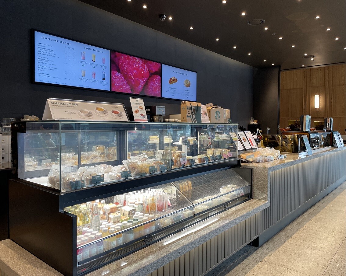 Starbucks Junggok Station — photo 2