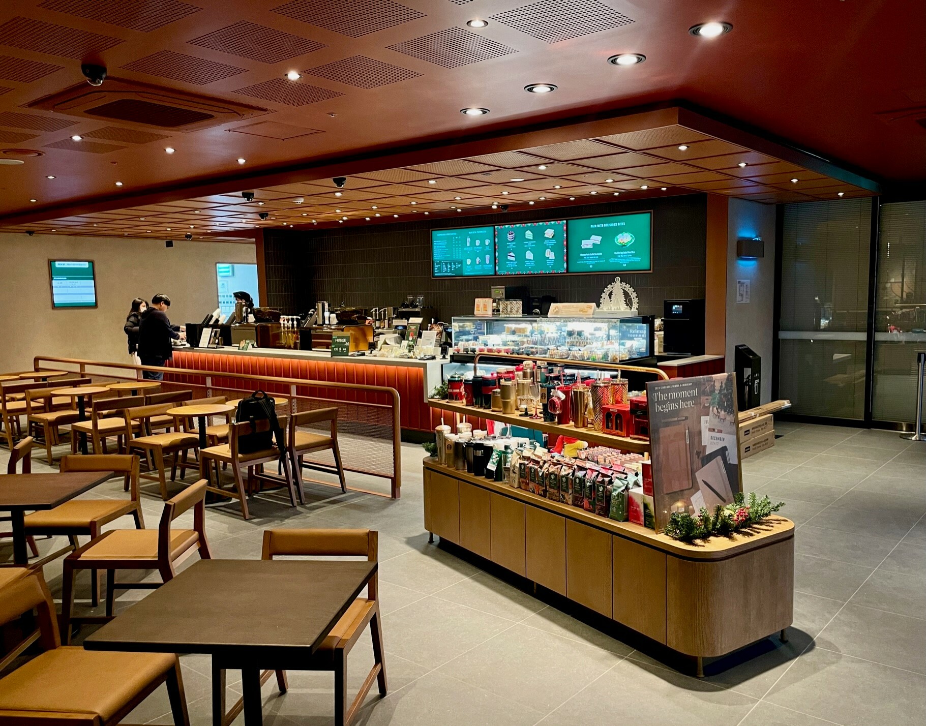 Starbucks Sujin Station — photo 2