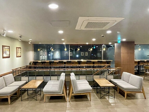 Starbucks Hanyang Univ. — photo 3
